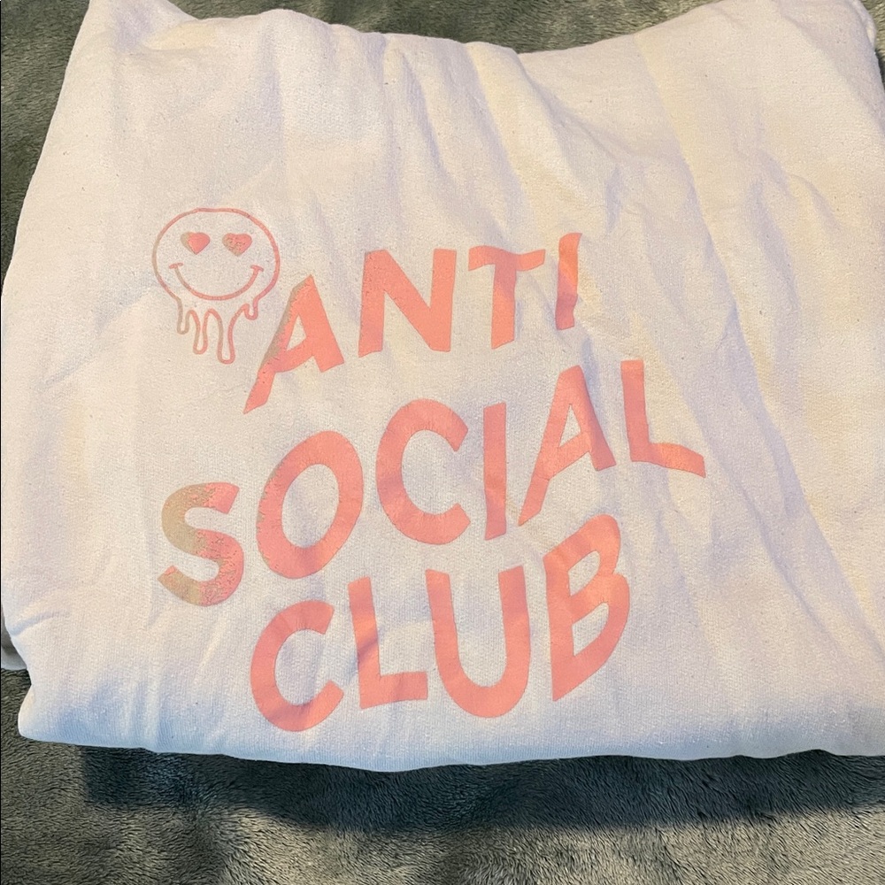“Anti social club” hoodie